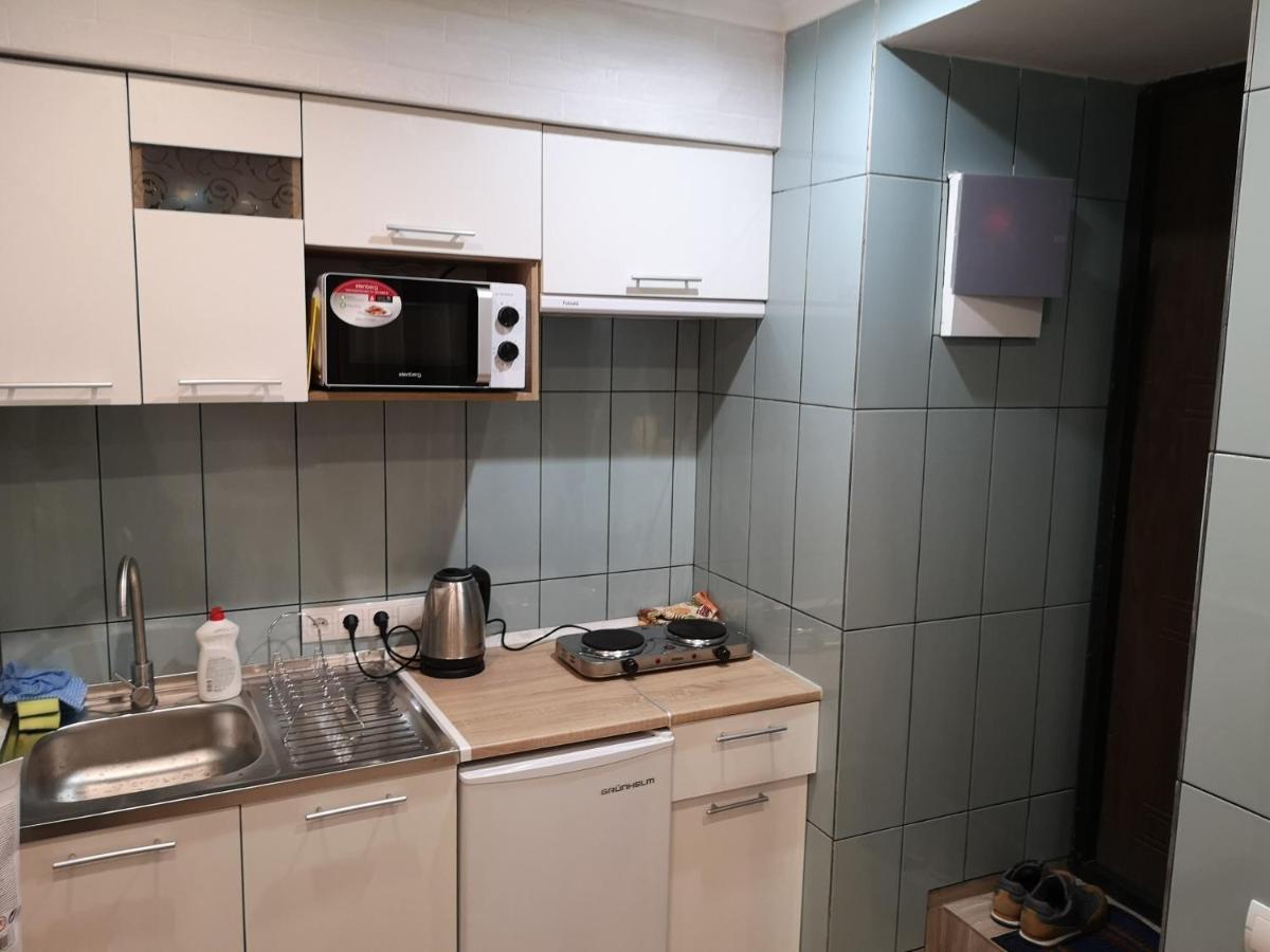 Freedom Apartment On Bazarna Str Lviv Exterior foto